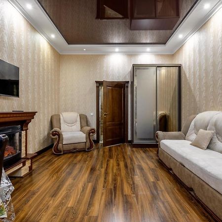 Noviy Svit 4 Apartments Lviv Eksteriør billede