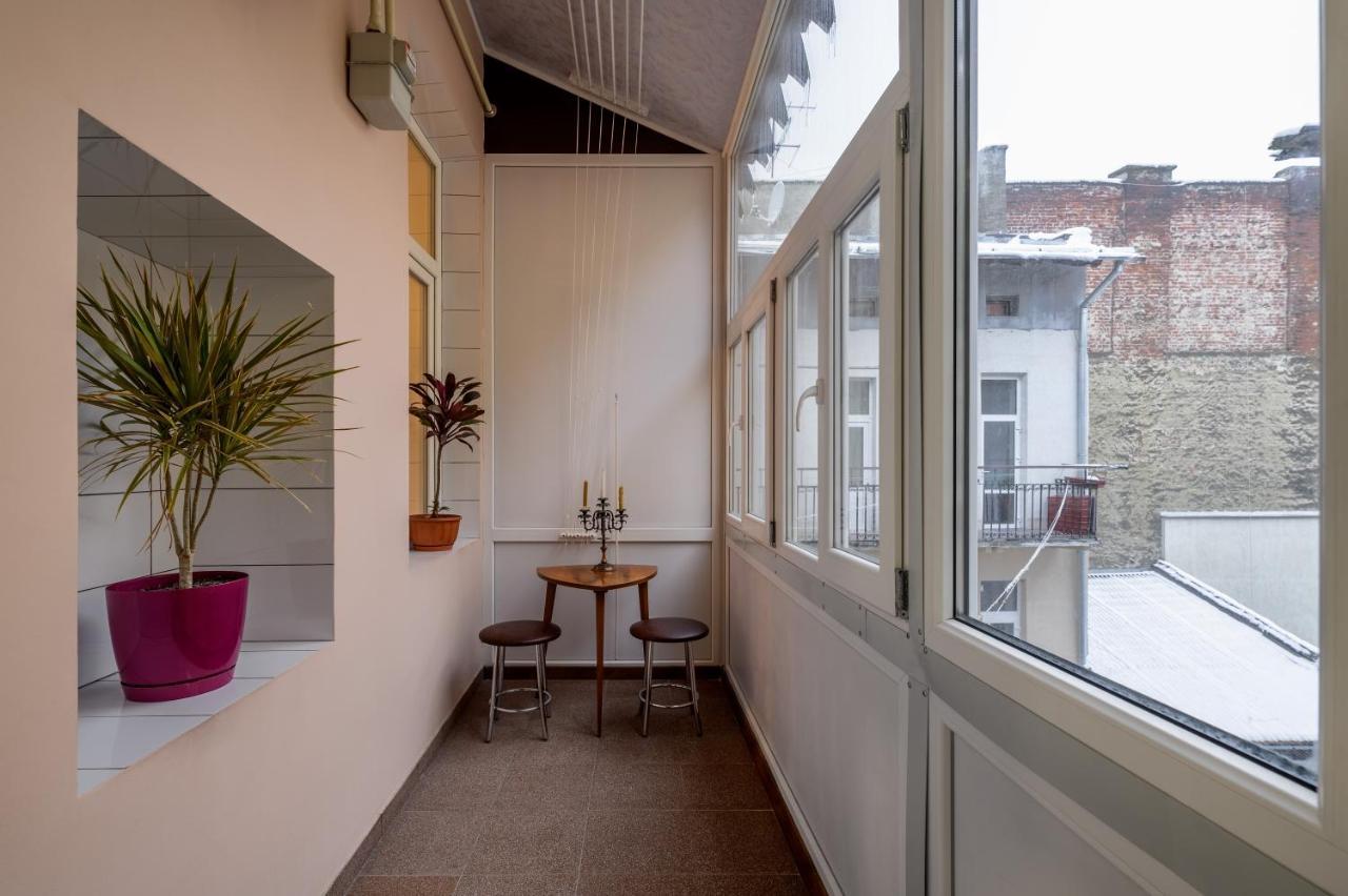 Noviy Svit 4 Apartments Lviv Eksteriør billede